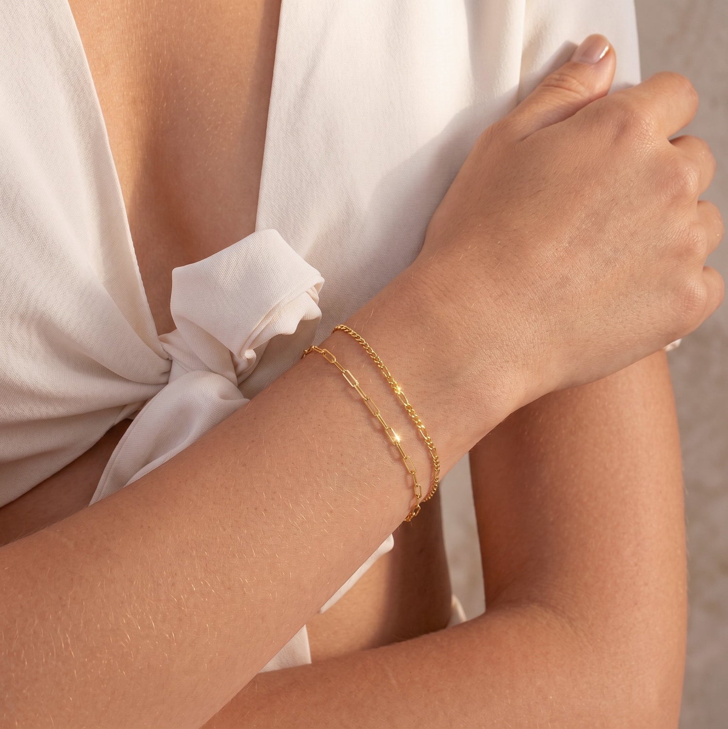 Color:Gold