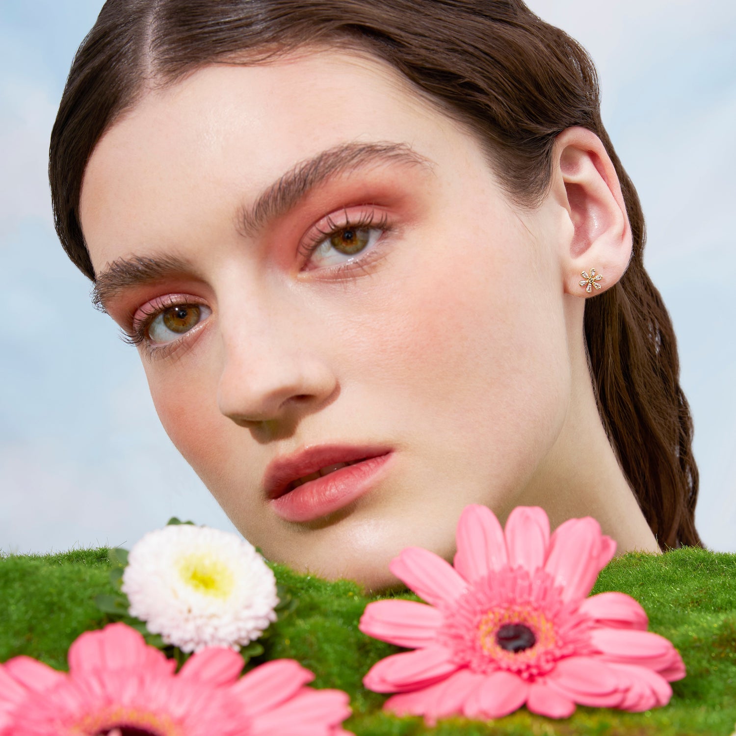 Color:Yellow Gold
Post Length:6.5mm
Post Length:5mm
Post Length:8mm