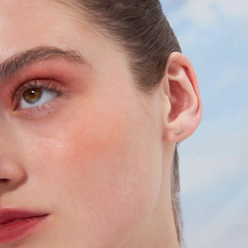 Color:White Gold
Option:Single
Option:Pair