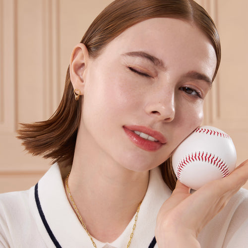 Color:Gold
Color:Silver