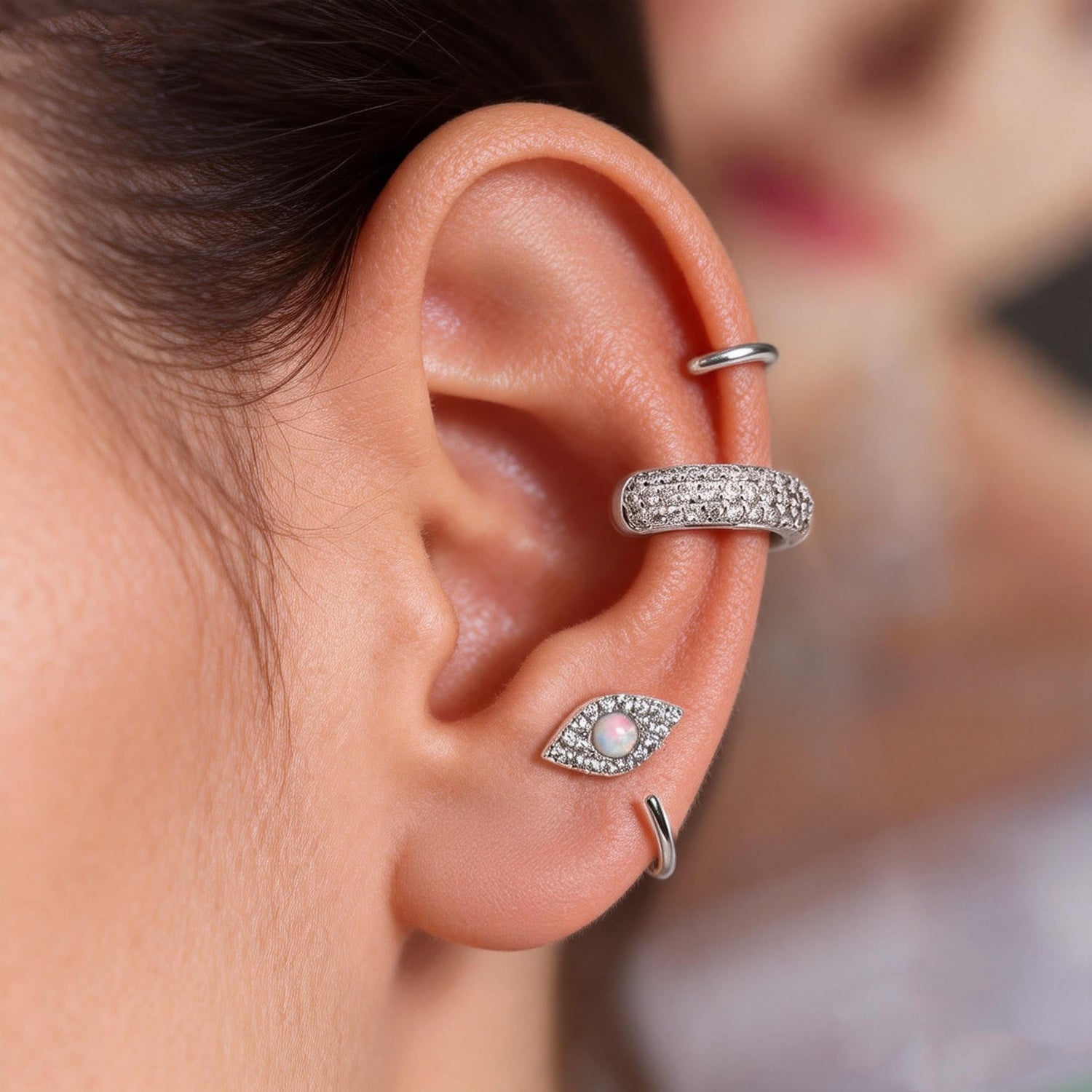 Color:Silver