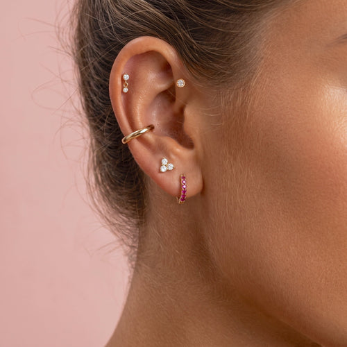 Scalloped Mini Threaded Flatback Earring