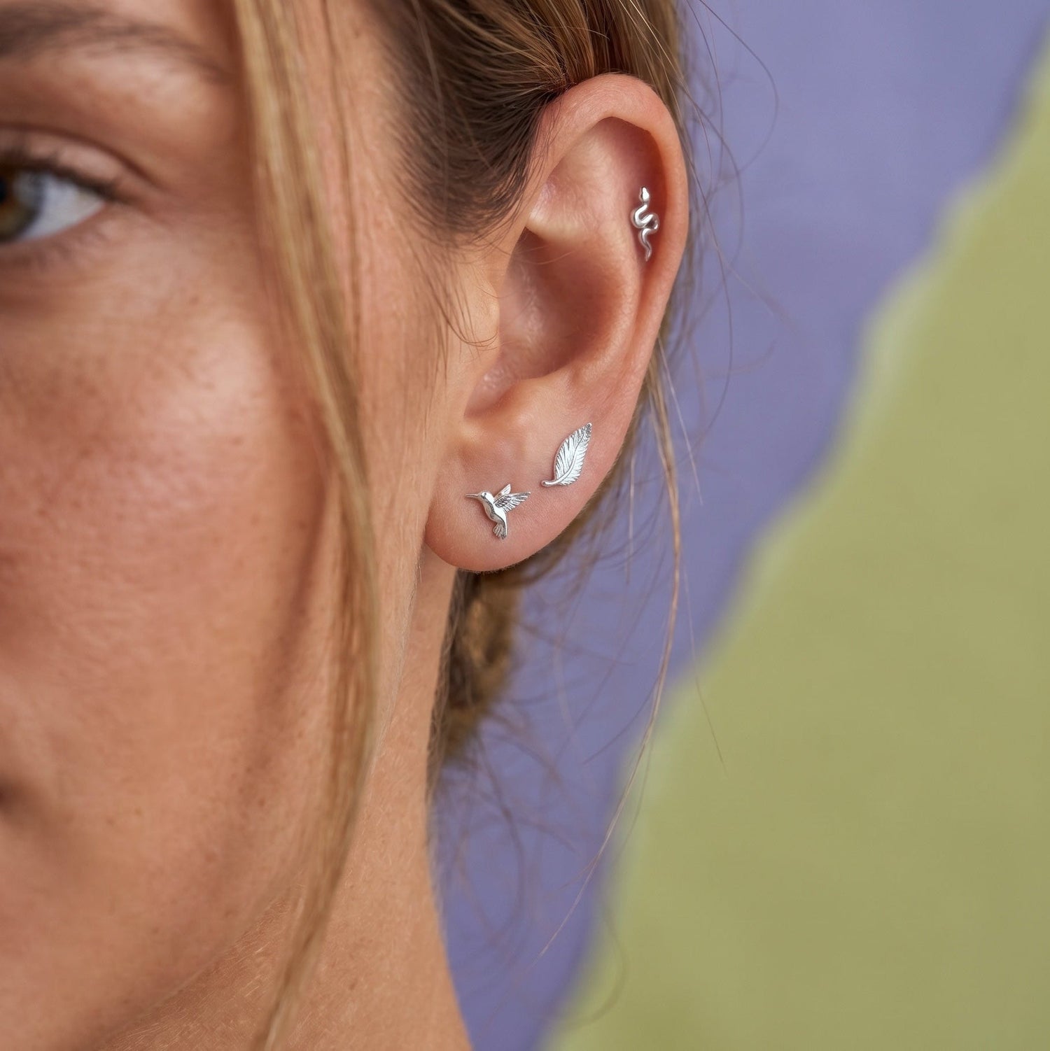 14K Solid Gold Single Hummingbird Flat Back Earring