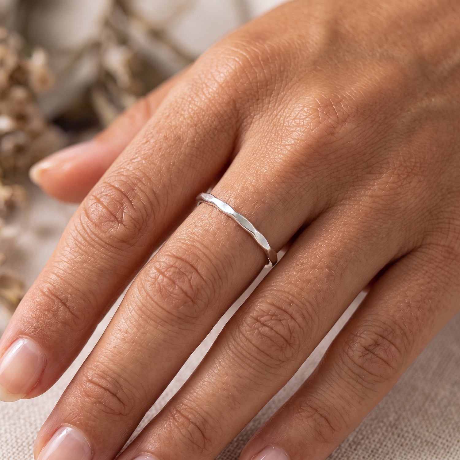 Hammered Band Ring Silver