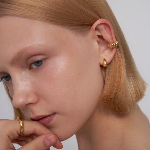 Crossiant Dome Ear Cuff