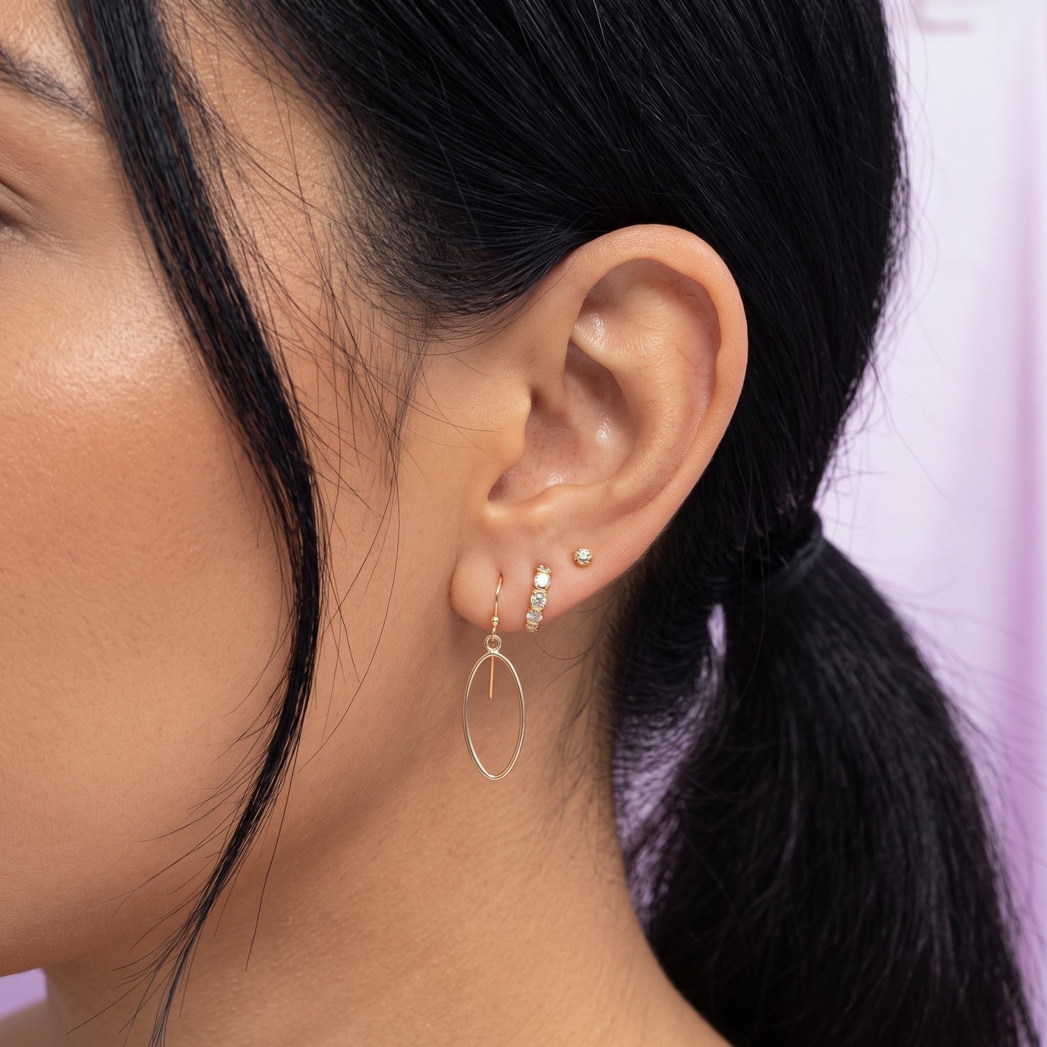 Minimal Oval Drop Earrings