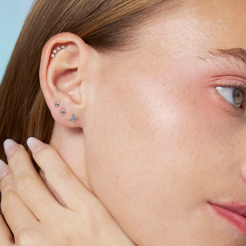 Color:White Gold
Option:Single
Option:Pair