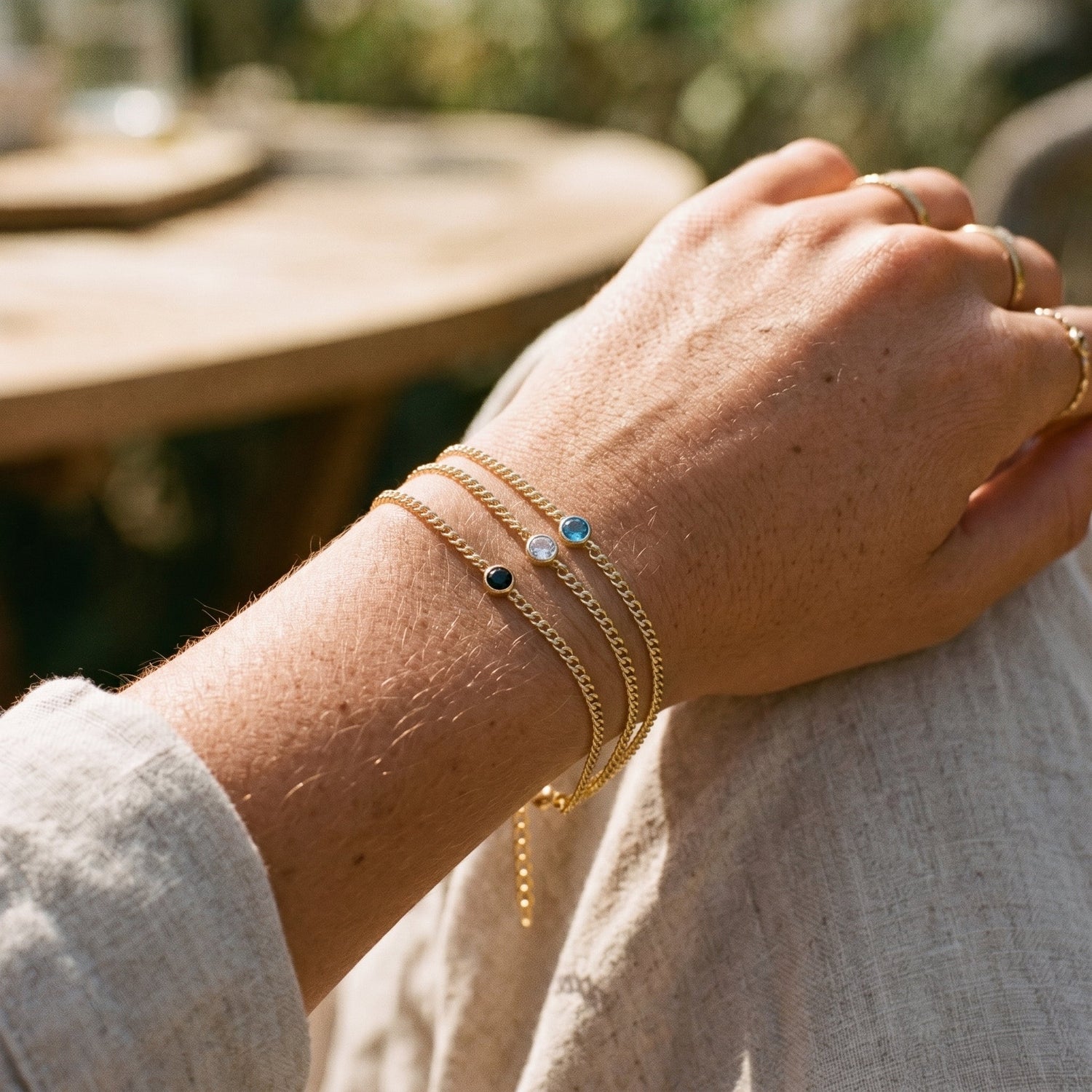Curb Chain Bezel Bracelet