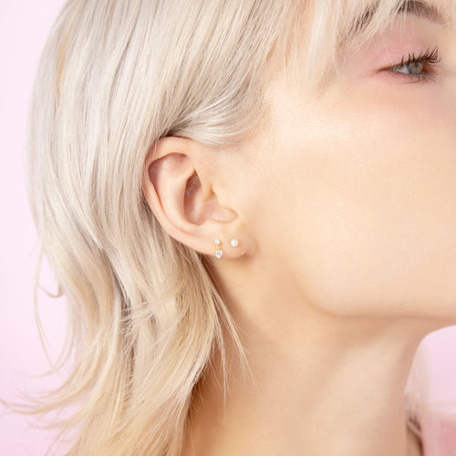 Color:Yellow Gold
Option:Single
Option:Pair