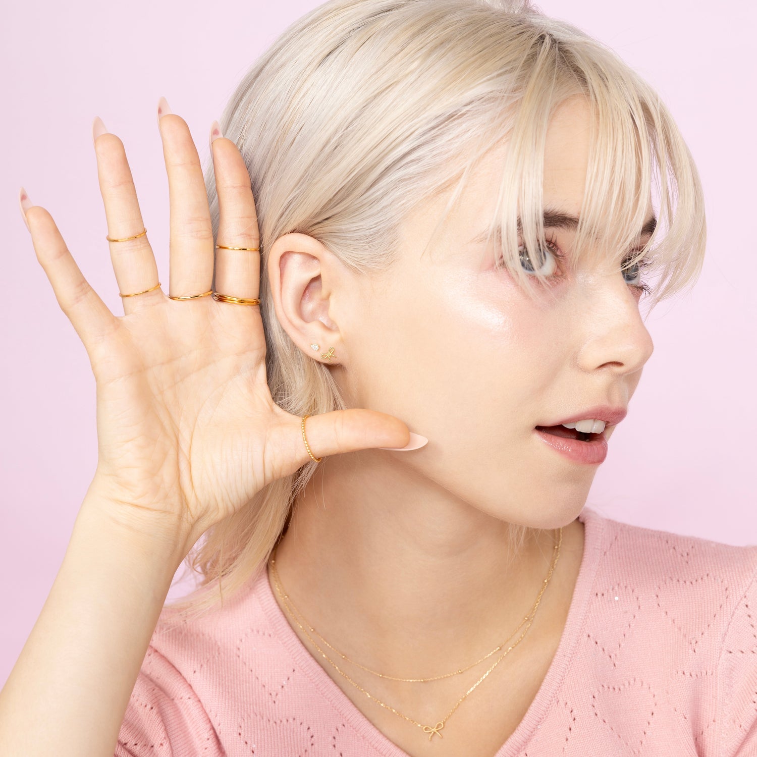 Color:Yellow Gold
Option:Single
Option:Pair