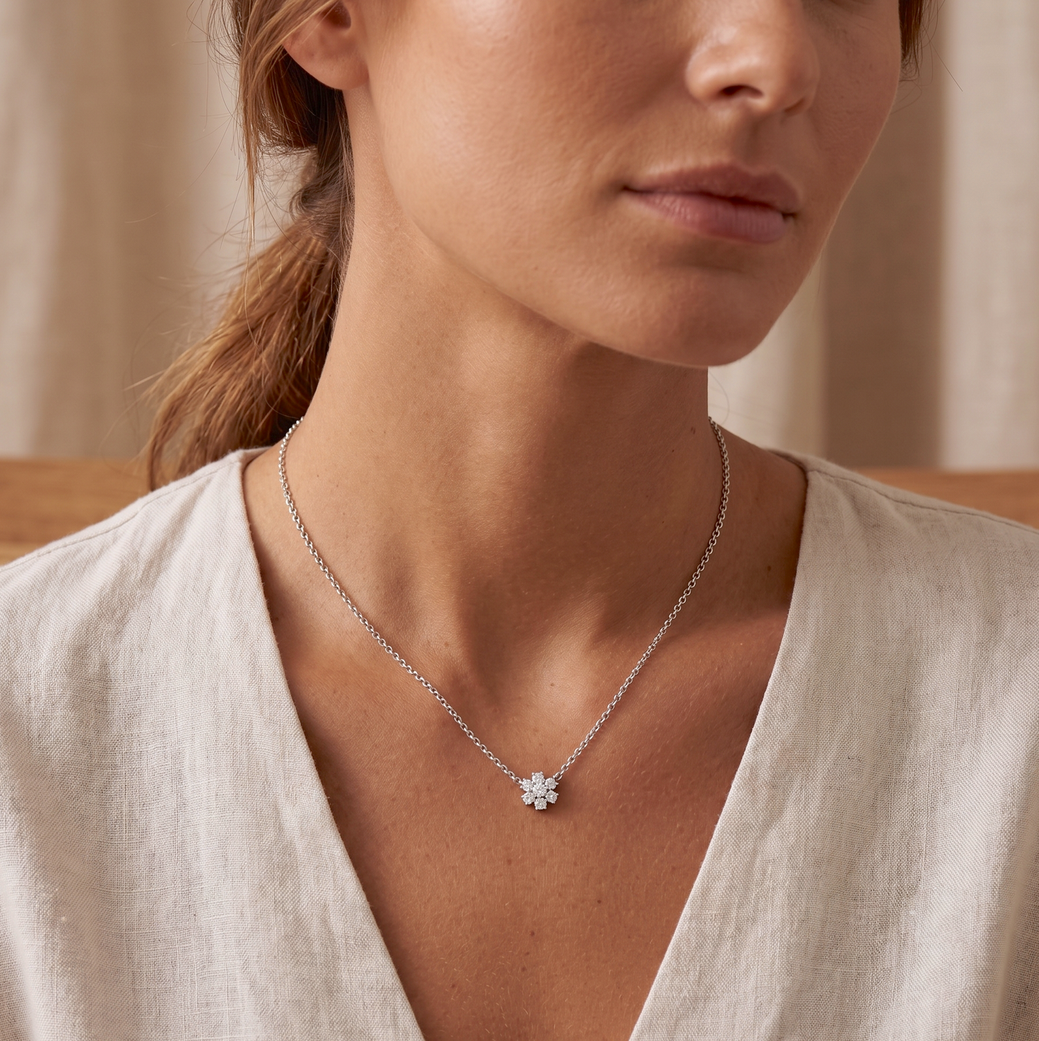 Sparkle Flower Necklace