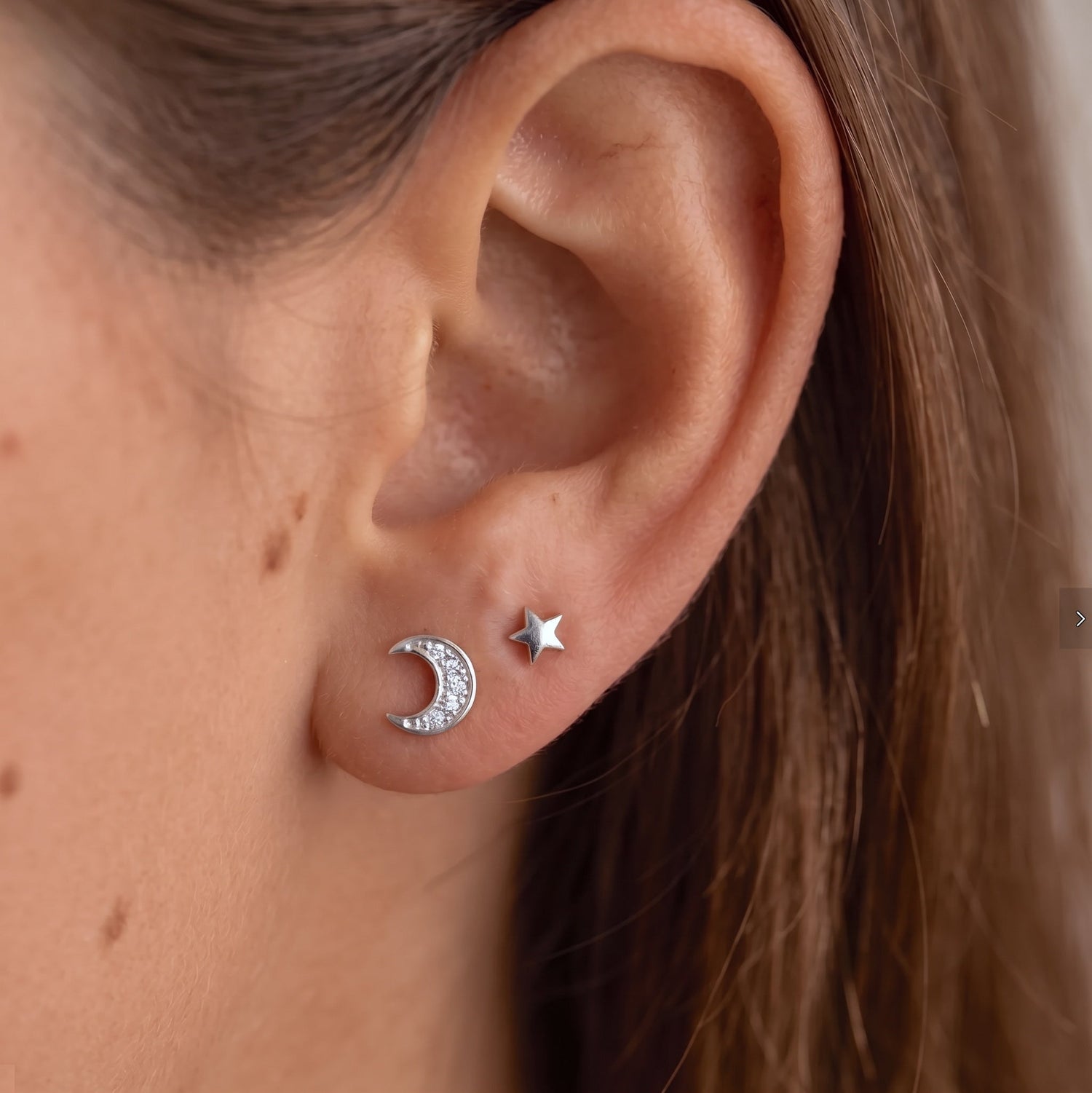 Color:Silver