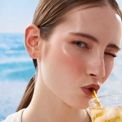 Color:Yellow Gold
Option:Single
Option:Pair