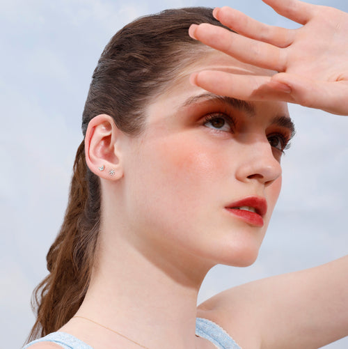 Color:White Gold
Option:Single
Option:Pair