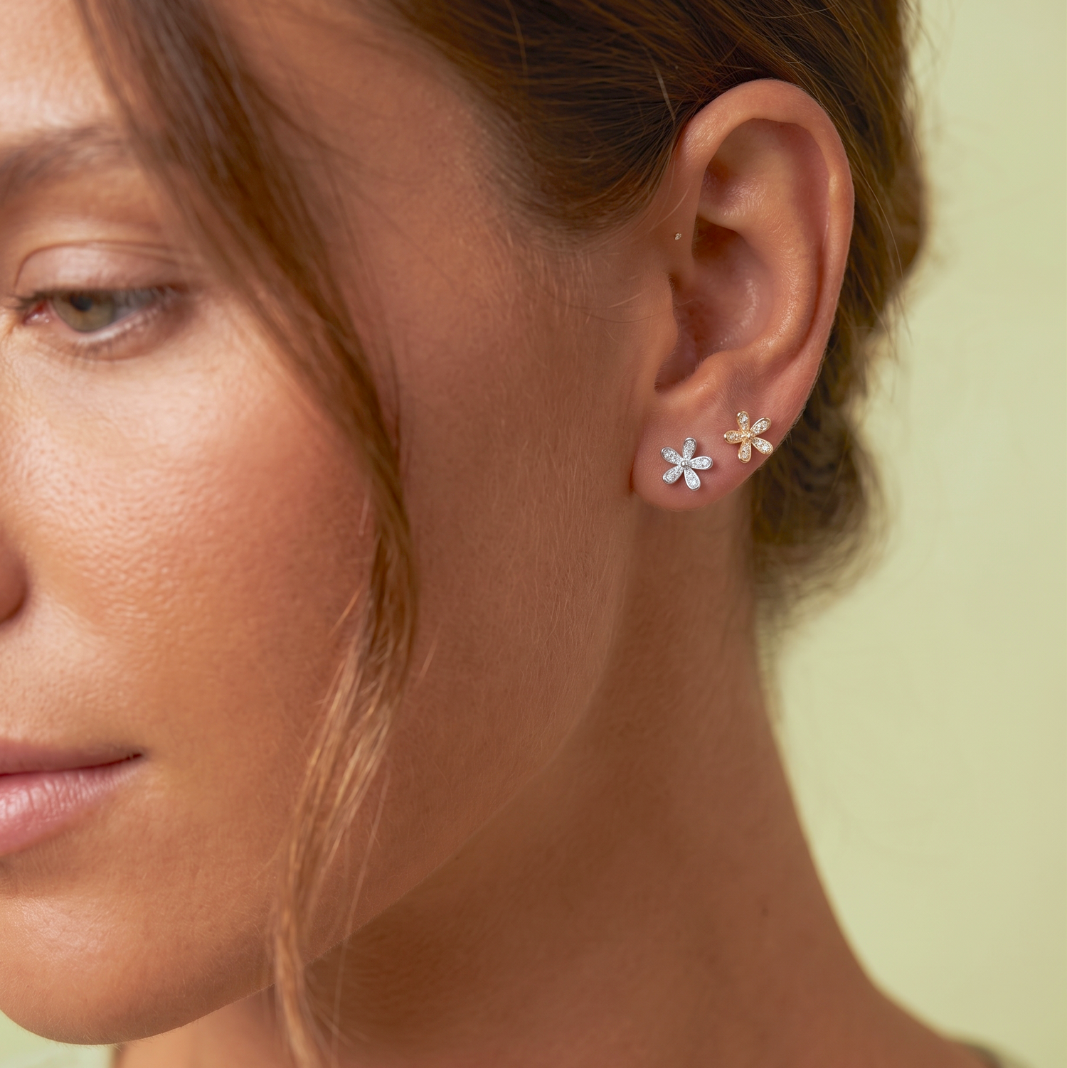 14K Solid Gold Floraison Pavé Diamond Flatback Earring